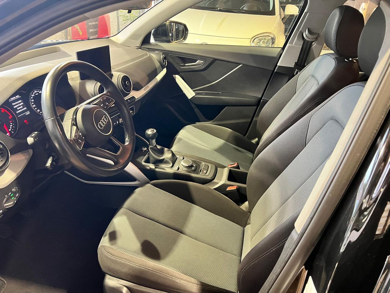 Audi Q2 30 TDI Business 2019