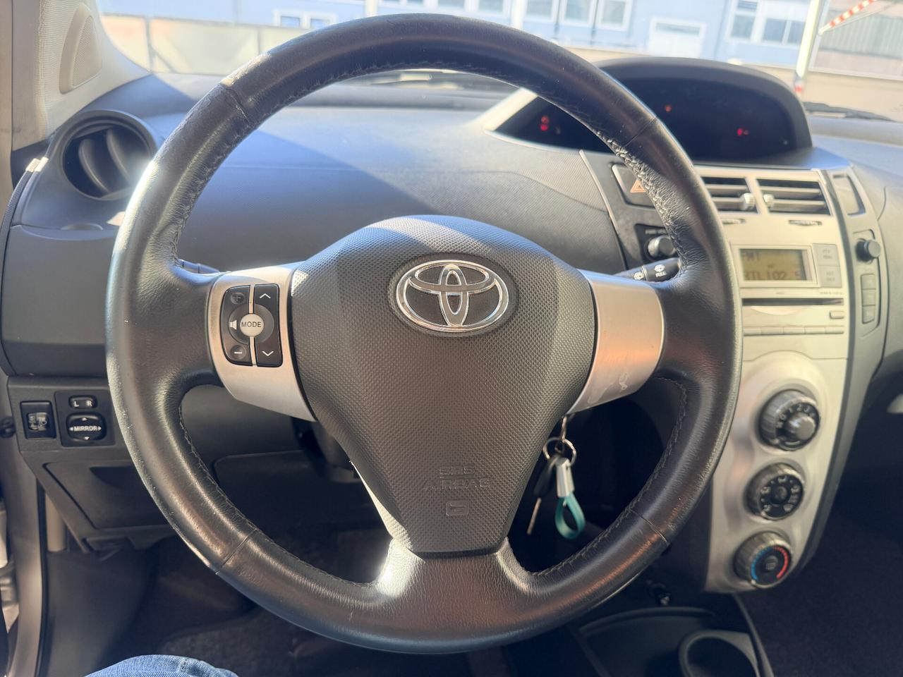 Toyota Yaris 1.4 D-4D 5 porte M-MT Sol