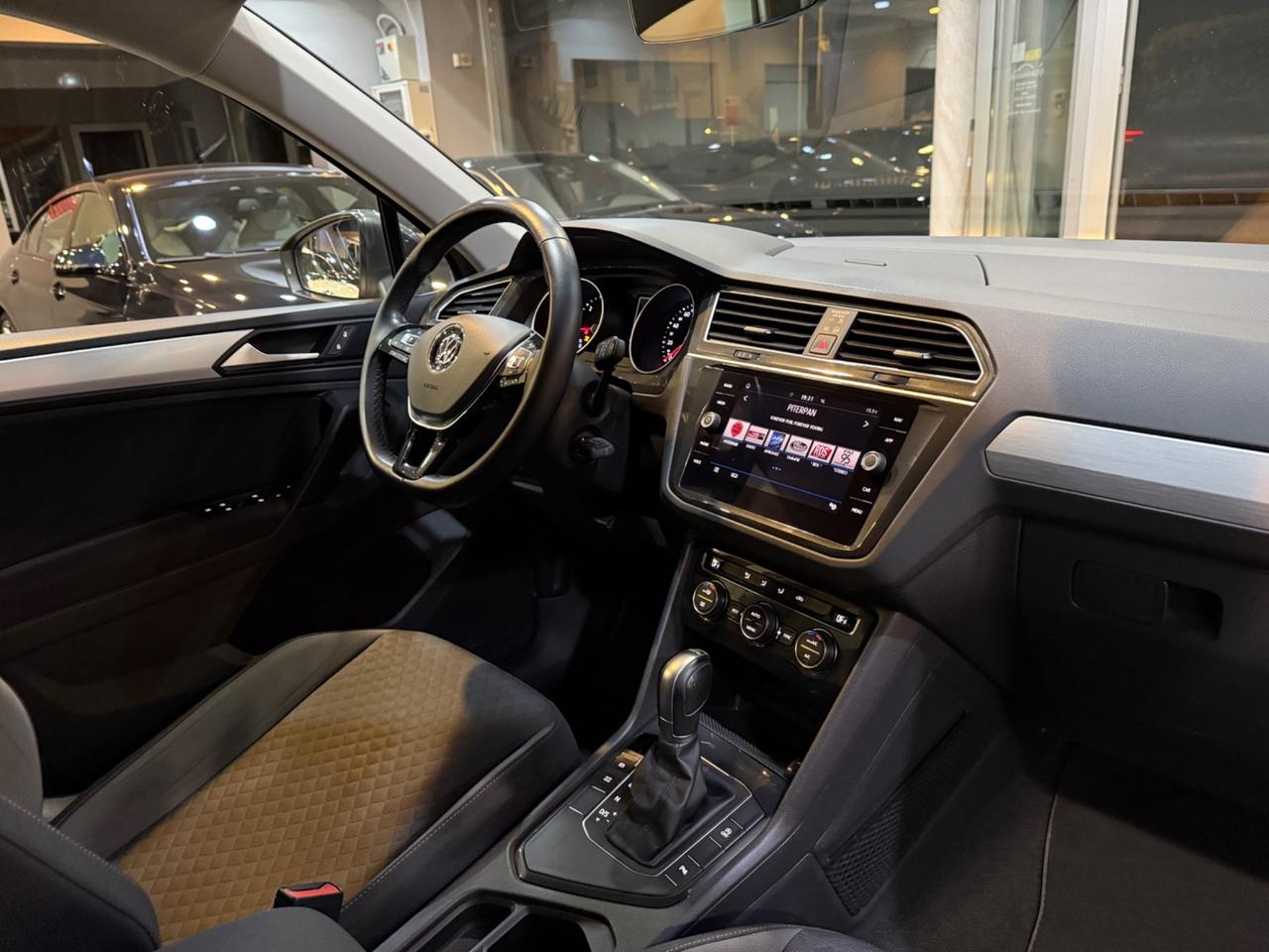 Volkswagen Tiguan 2.0 tdi Sport 150cv dsg 99.000 KM!!