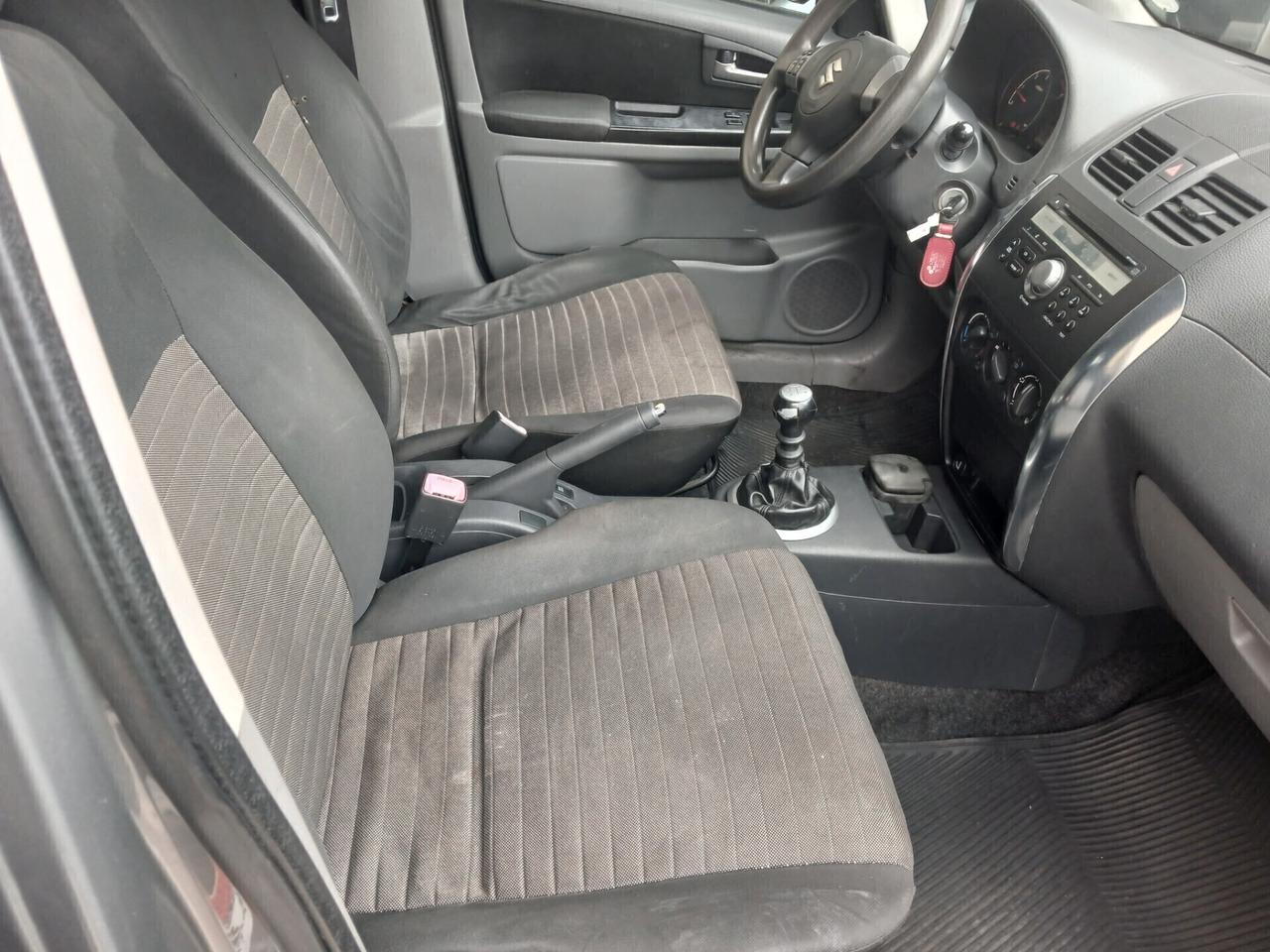 Suzuki SX4 1.6 DDiS 16V Urban Line