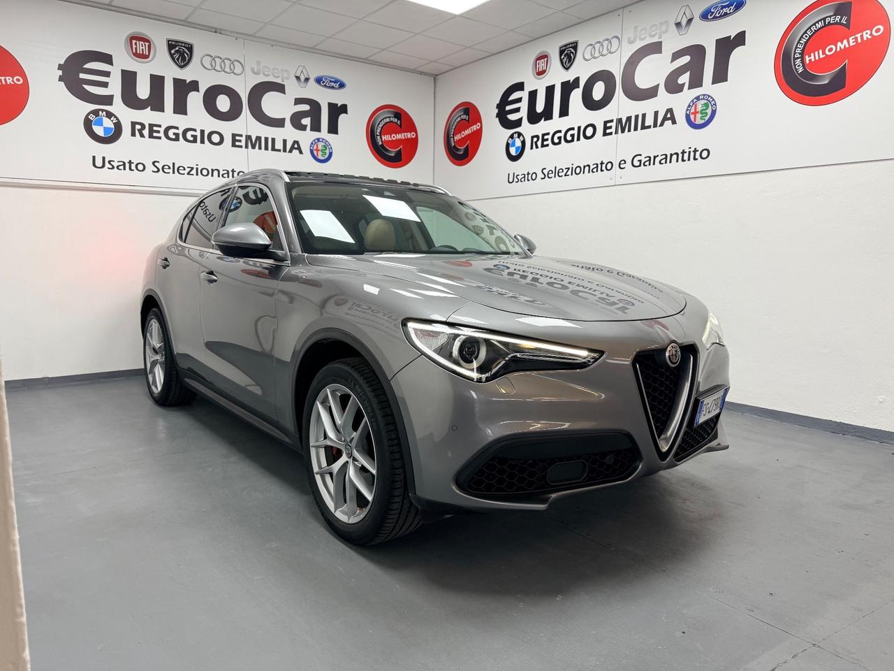 Alfa Romeo Stelvio 2.0 Turbo 280 CV AT8 Q4 B-Tech 11/2018 TETTO RADAR