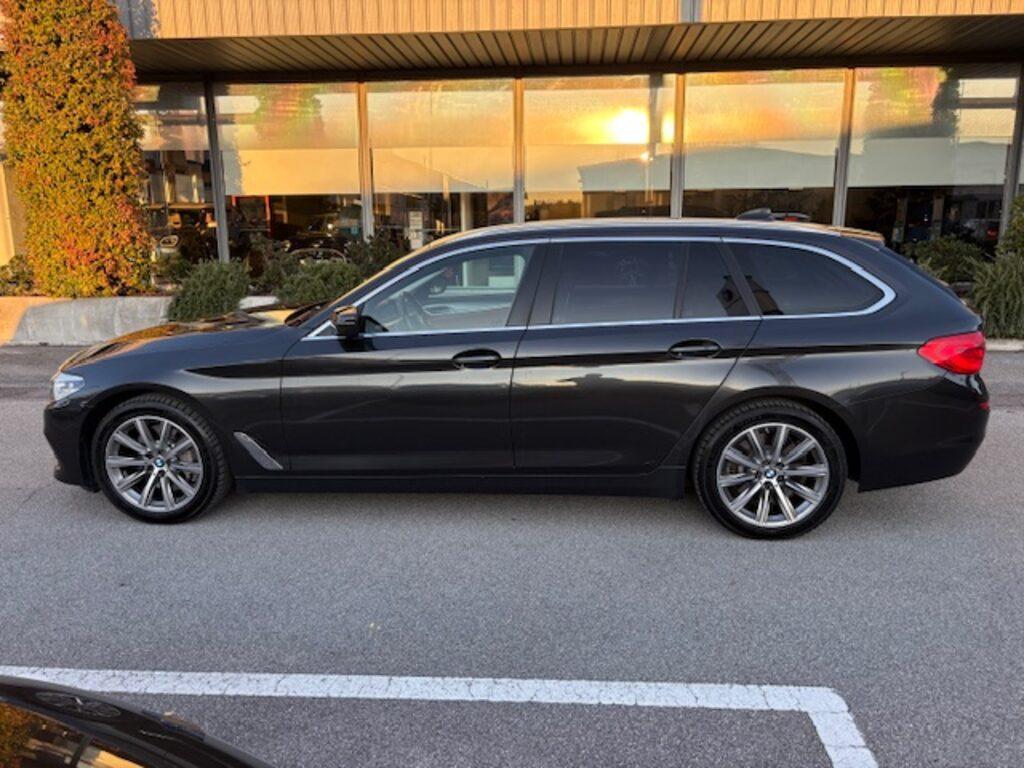 BMW Serie 5 Touring 530 d Luxury xDrive Steptronic