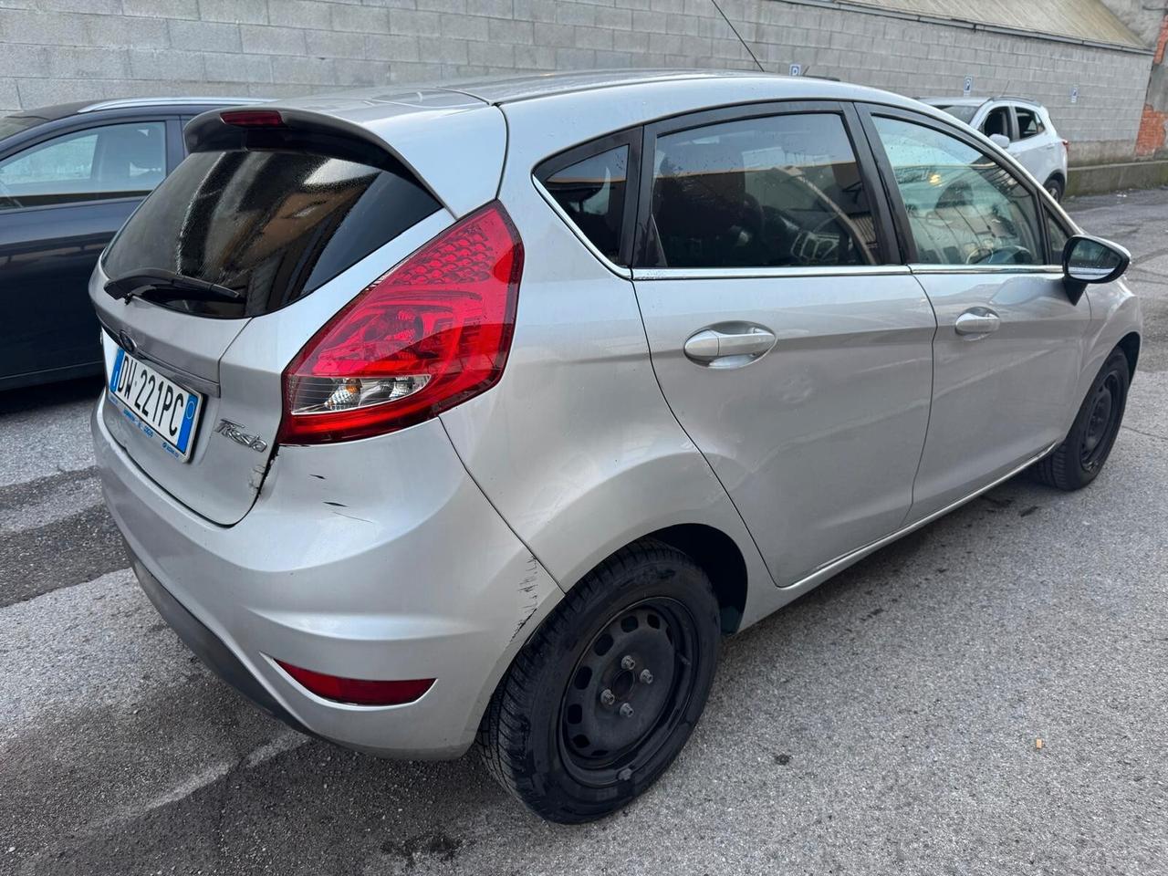 Ford Fiesta Fiesta+ 1.4 TDCi 68CV 5 porte*NEOPATENTATI*CLIMA