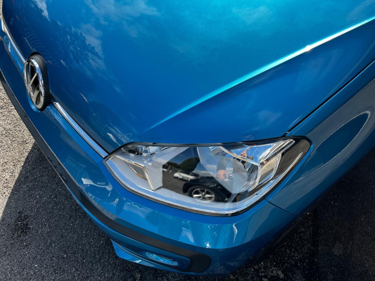 Volkswagen up! 1.0 75 CV 5p. move