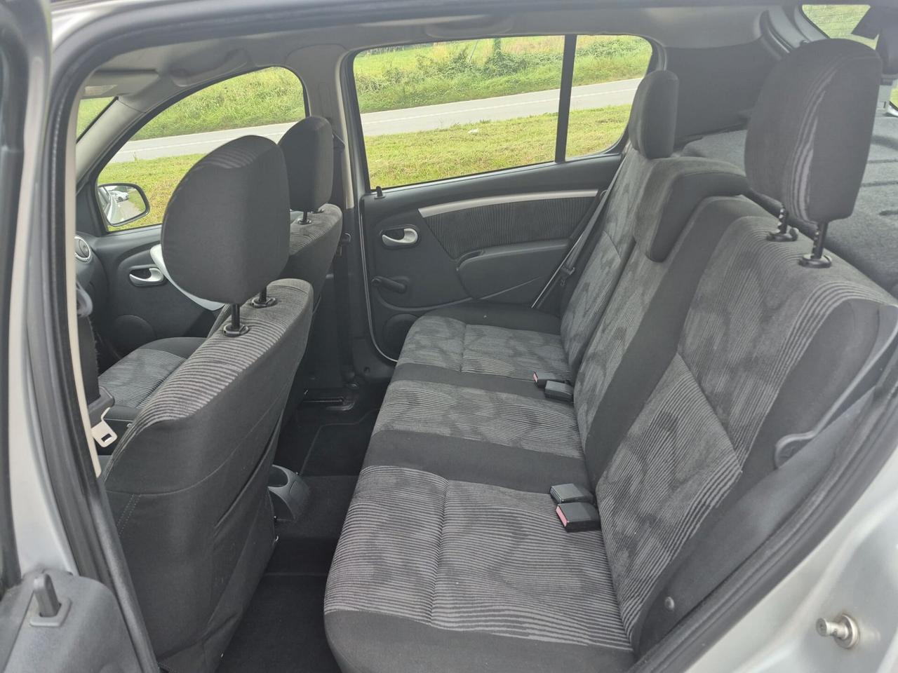 Dacia Sandero 1.4 8V GPL Lauréate