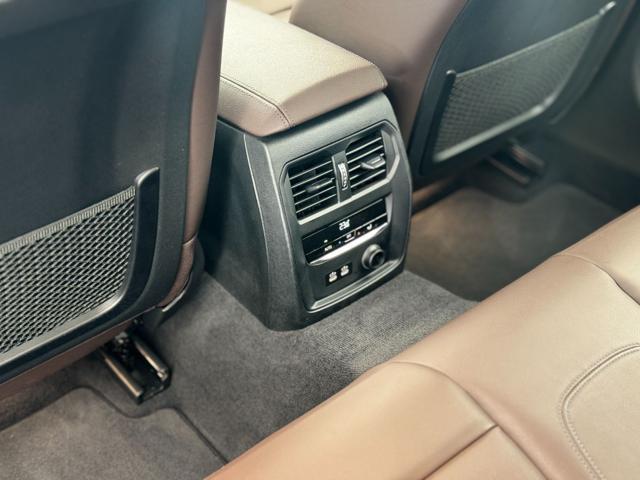 BMW 320 d Touring Luxury (Solo 37.650 KM)