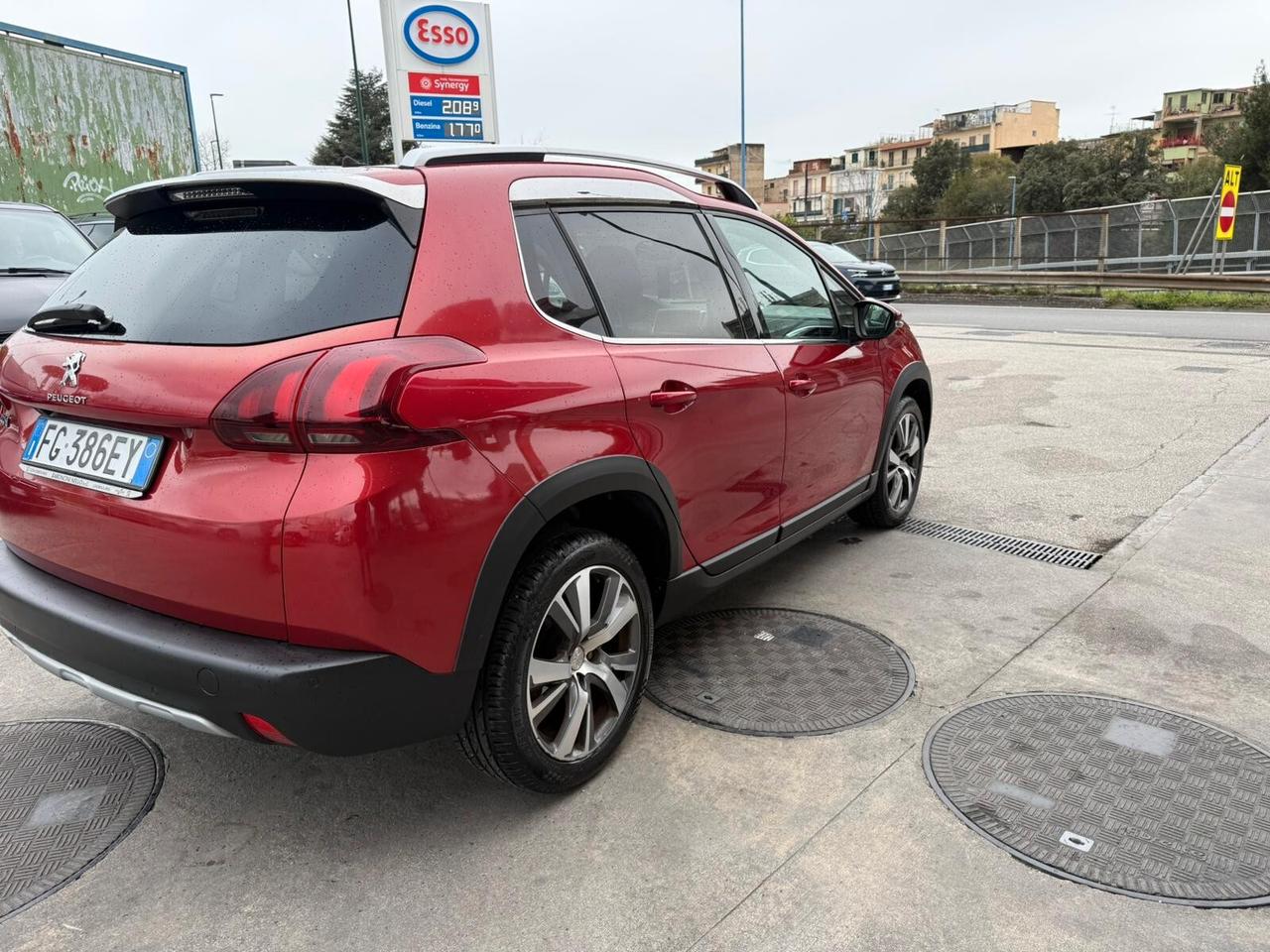 Peugeot 2008 BlueHDi 100 GT Line 2016