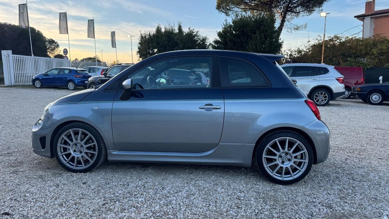 Abarth 695 1.4 Turbo T-Jet Rivale