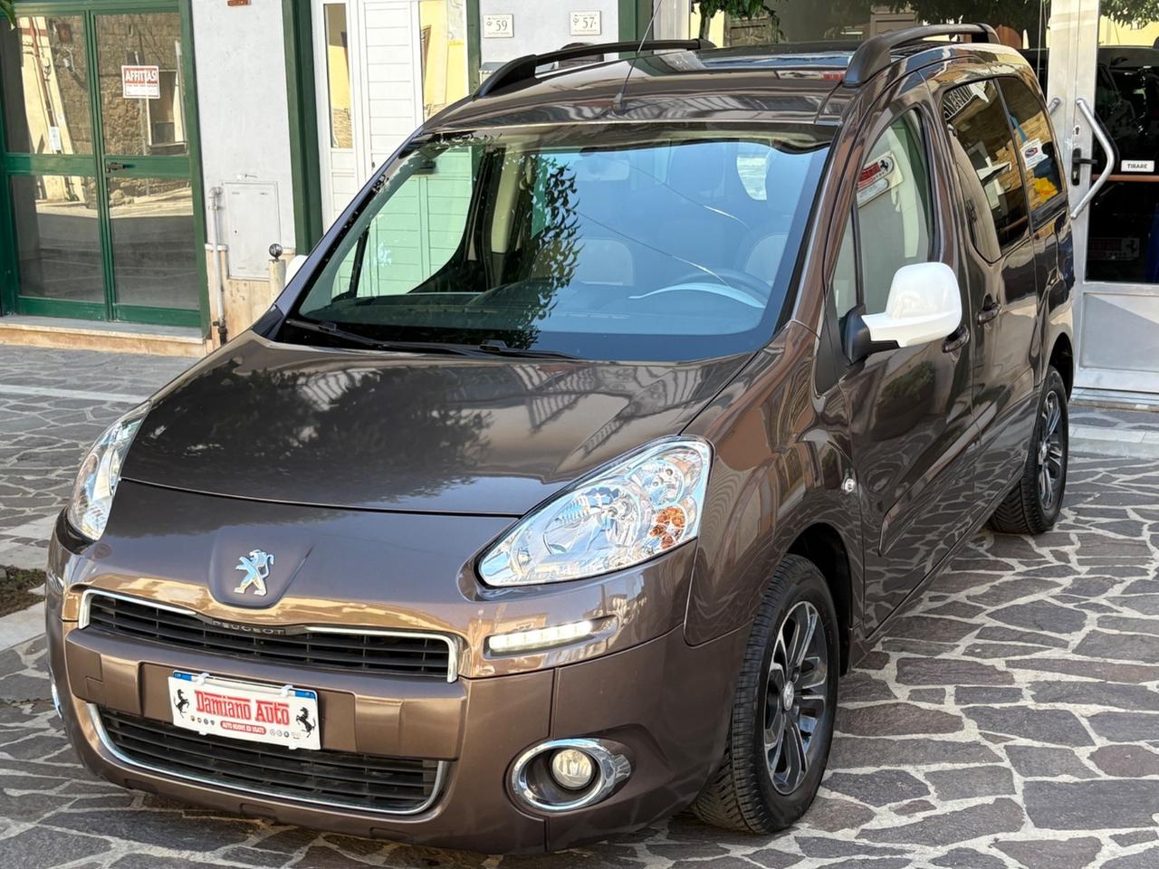 Peugeot Partner 1.6 e-HDi 92 CV AUTOCARRO N1