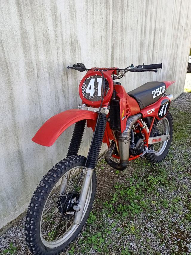 HONDA CR 250 R CROSS