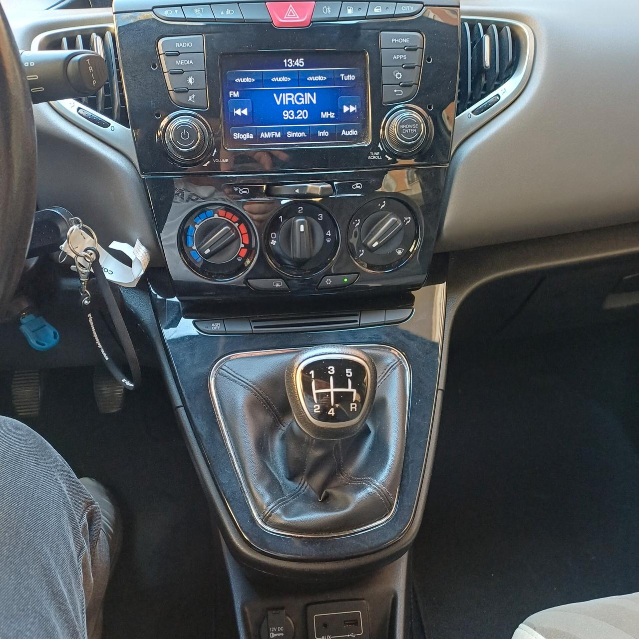 Lancia Ypsilon 1.2 69 CV 5 porte GPL