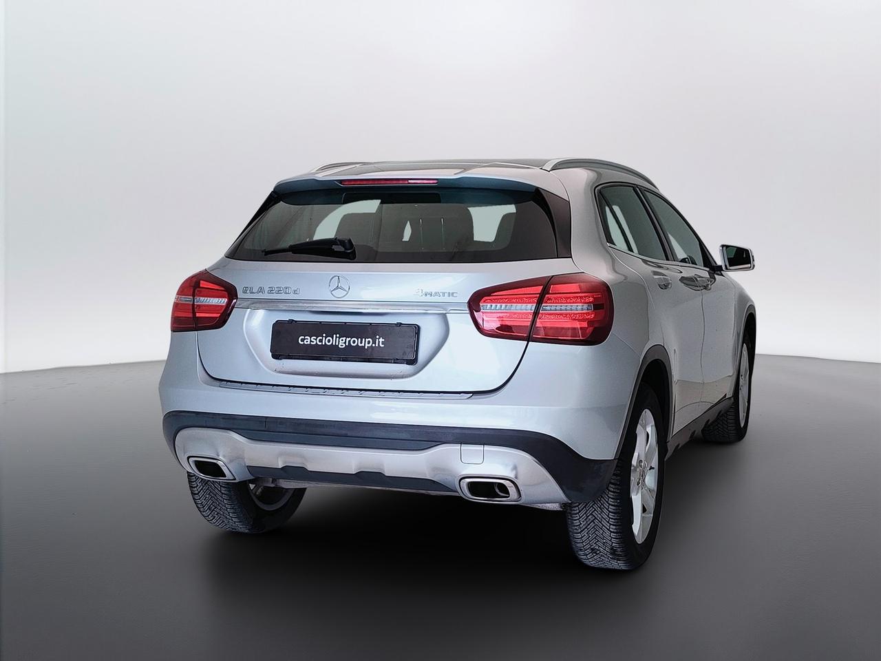 Mercedes-Benz GLA-X156 2017 - GLA 220 d Sport 4matic auto