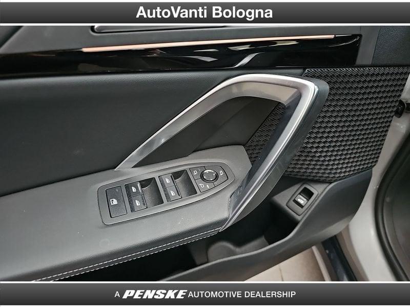 BMW iX1 eDrive 20 X-Line