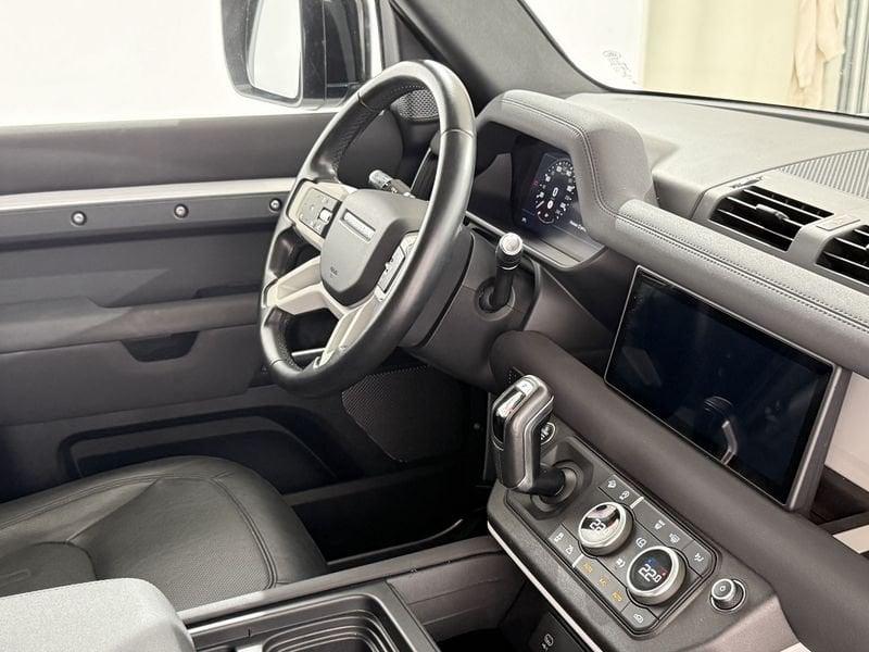 Land Rover Defender 3.0 D6 200 90 S AWD auto.