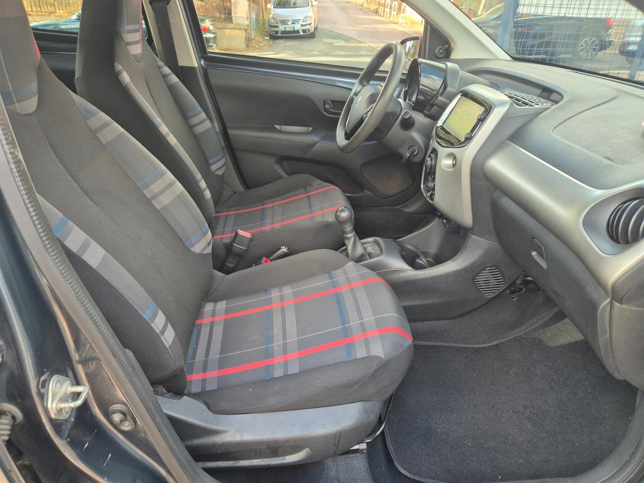 Peugeot 108 VTi 68 5 porte Allure