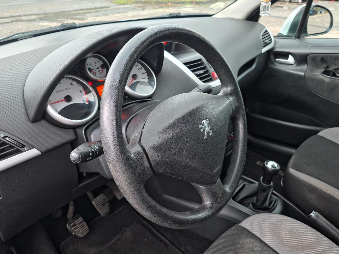 Peugeot 207 1.4 HDi 70CV 5p. ONE Line 2009-E4 Manuale NEO