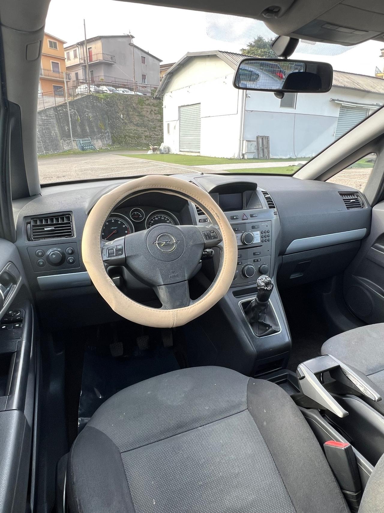 Opel Zafira 1.6 16V ecoM 94CV Enjoy