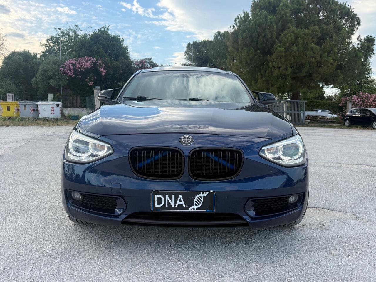 Bmw serie1 2.0 118D Tetto apribile fari Led bi-xenon
