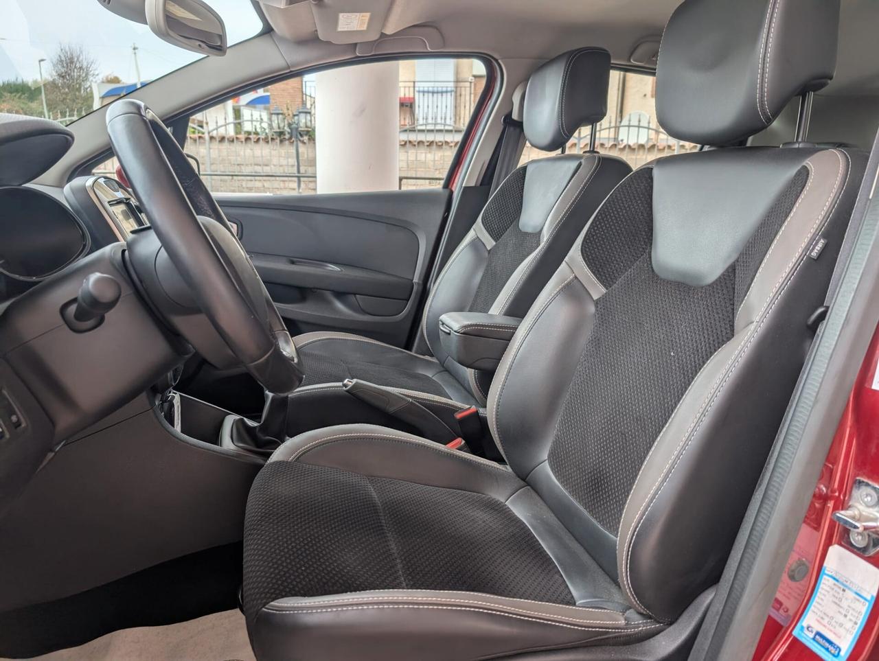 Renault Clio dCi 8V 90CV Start&Stop 5 porte Energy Intens -FINANZIAMENTO ANCHE SENZA BUSTA PAGA-