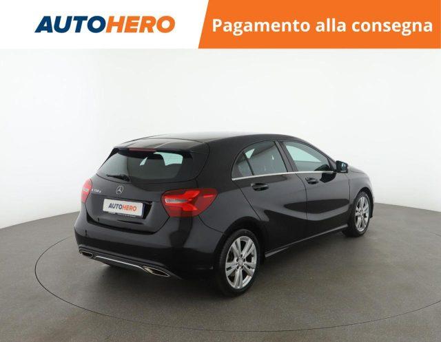 MERCEDES-BENZ A 200 d Automatic Sport