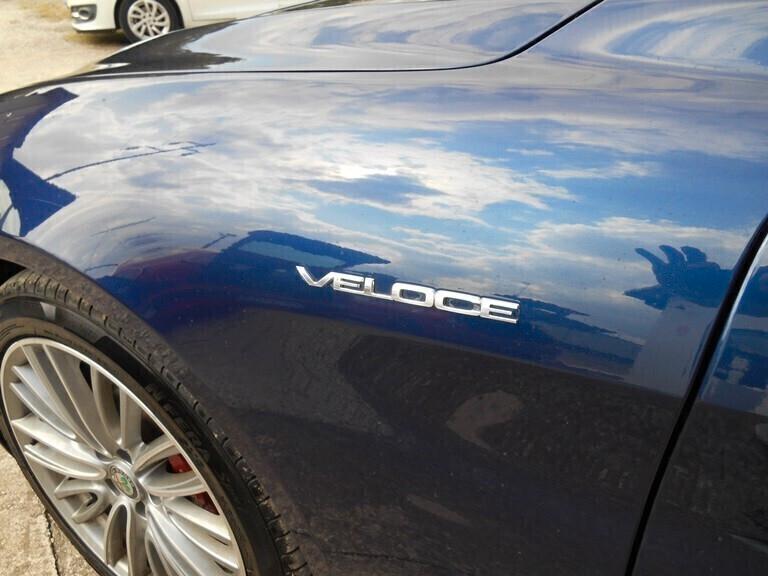 Alfa Romeo Giulia 2.2 Turbodiesel 210 CV AT8 AWD Q4 Veloce