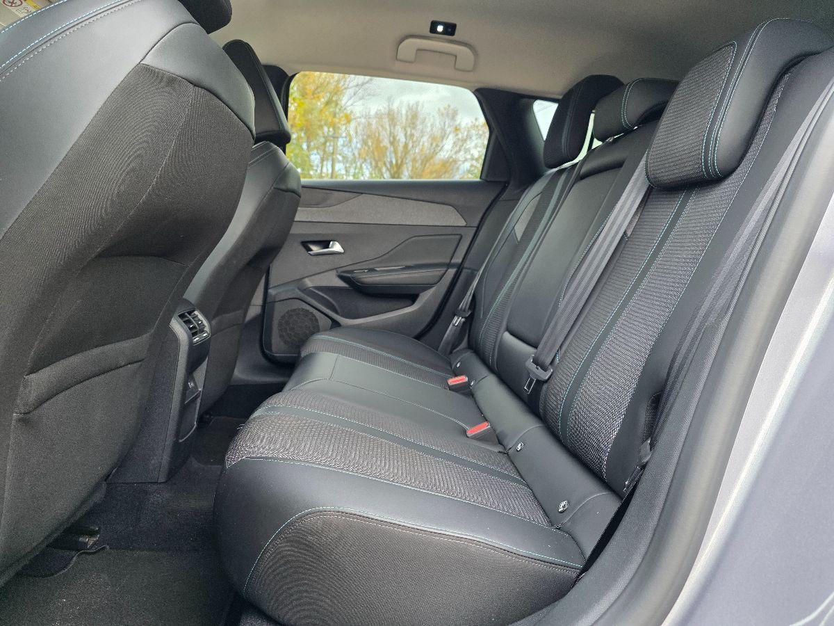 PEUGEOT 308 BlueHDi SW 130CV Allure