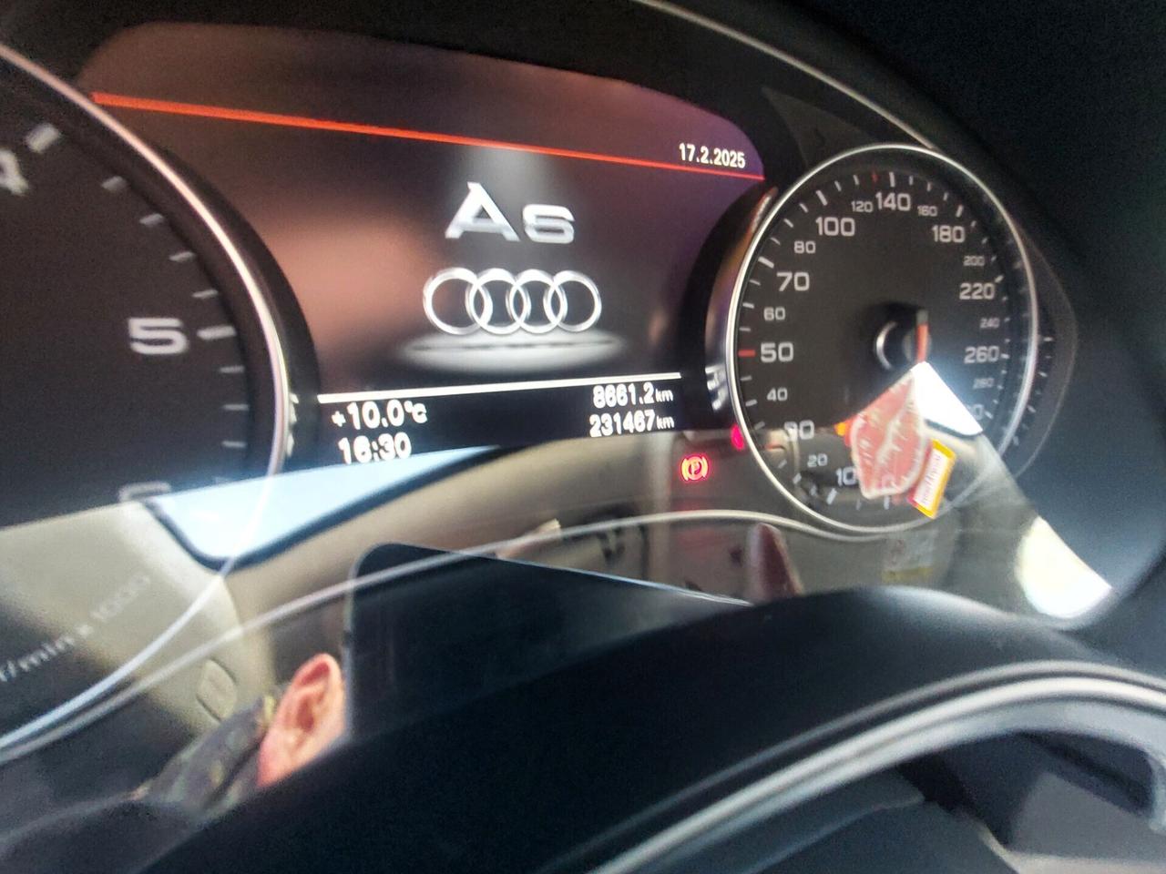 Audi A6 3.0 V6 quattro tiptronic business plus