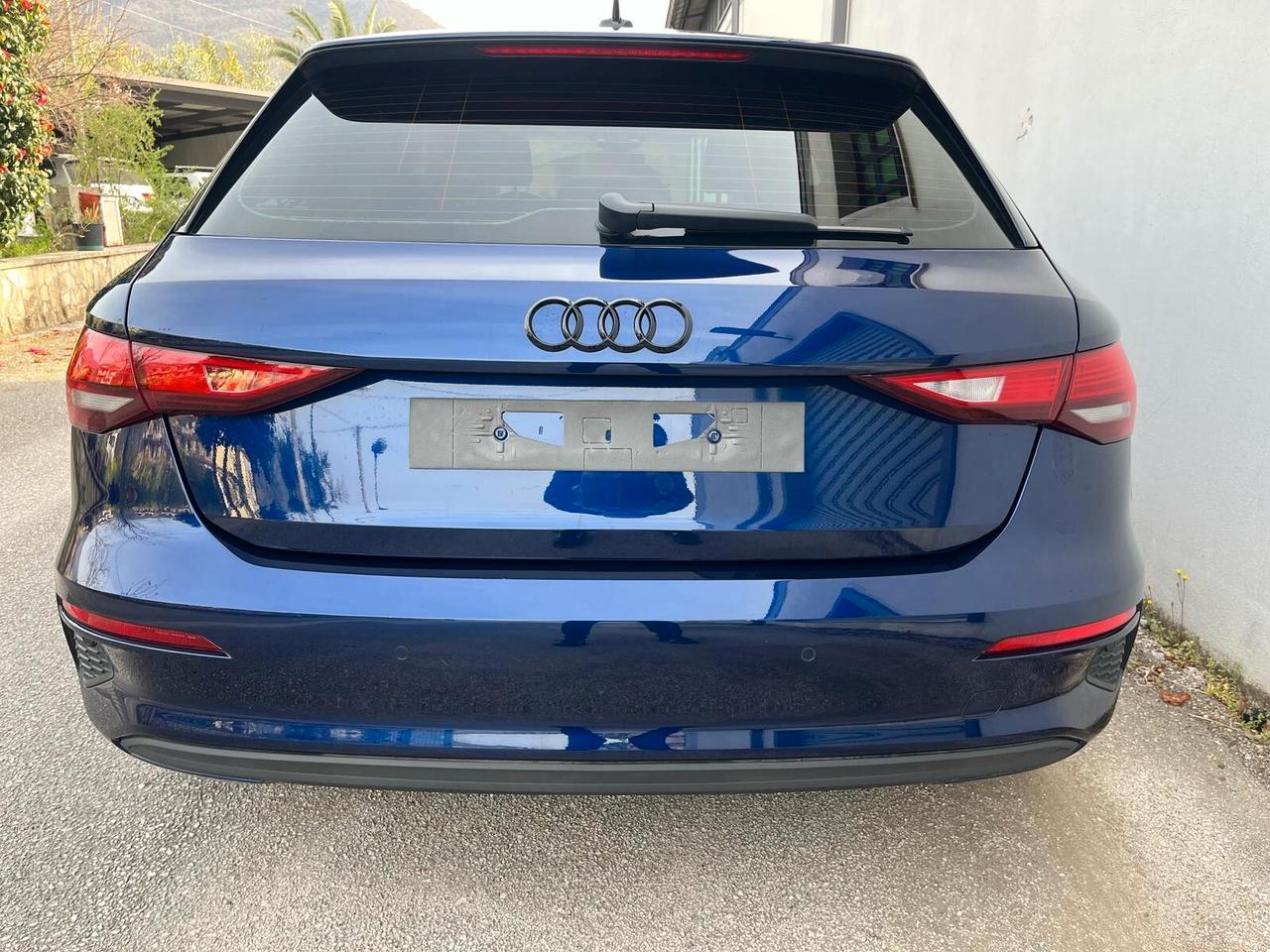 Audi A3 SPB 30 g-tron S tronic Business Advanced