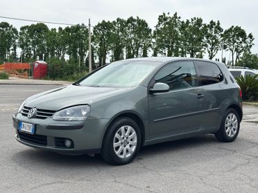 Volkswagen Golf 2.0 16V TDI 3p. Comfortline