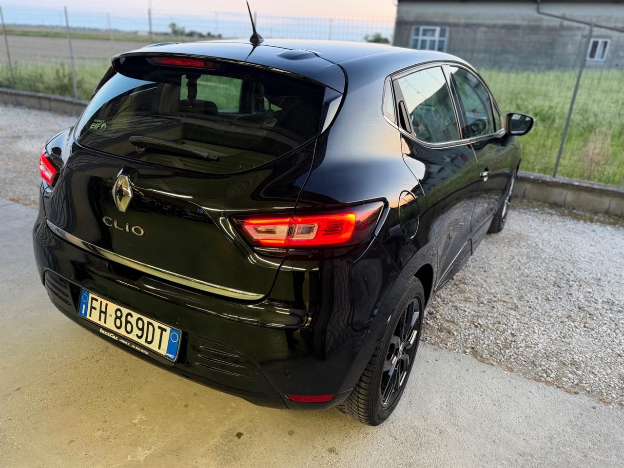 Renault Clio 1.2 75CV 5 porte Intens