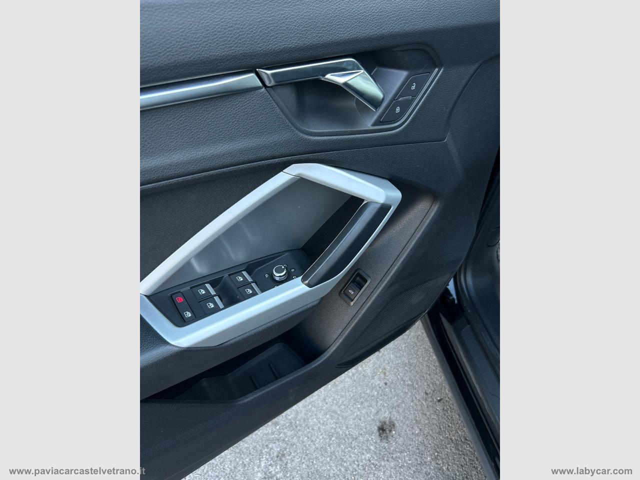 AUDI Q3 SPB 35 TDI S tronic S line edition