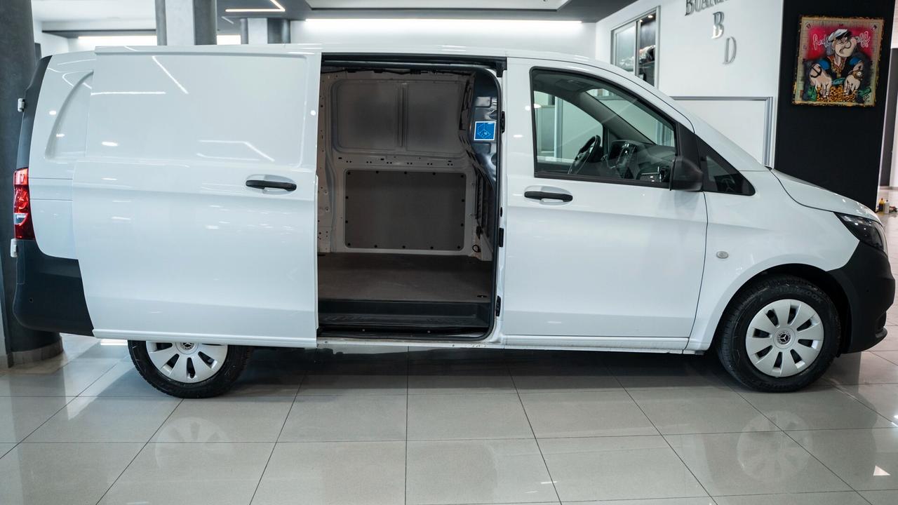 Mercedes-benz Vito 2.0 116 CDI AUTO LONG 3 POSTI PELLE NAVI FULL OPTIONAL