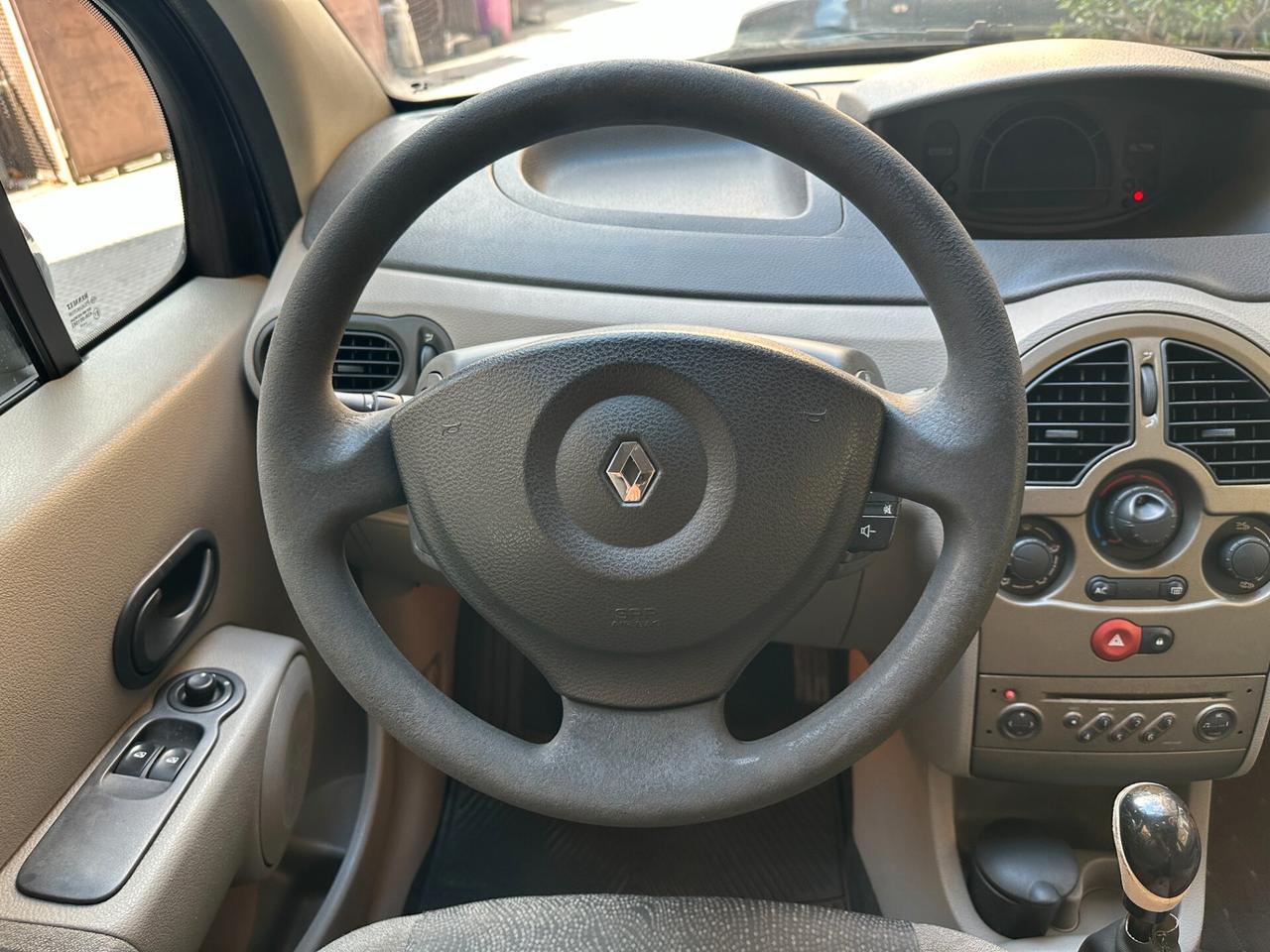 Renault Modus 1.2 16V Confort *NEOPATENTATI*