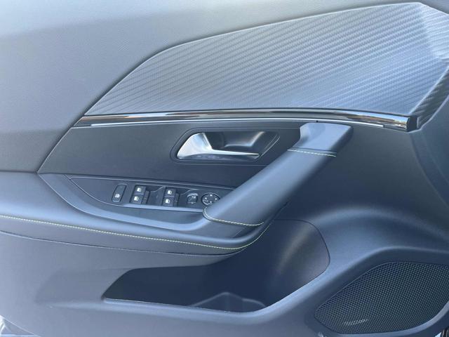 PEUGEOT 2008 GT 1.2 Hybrid 145 e-DCS6