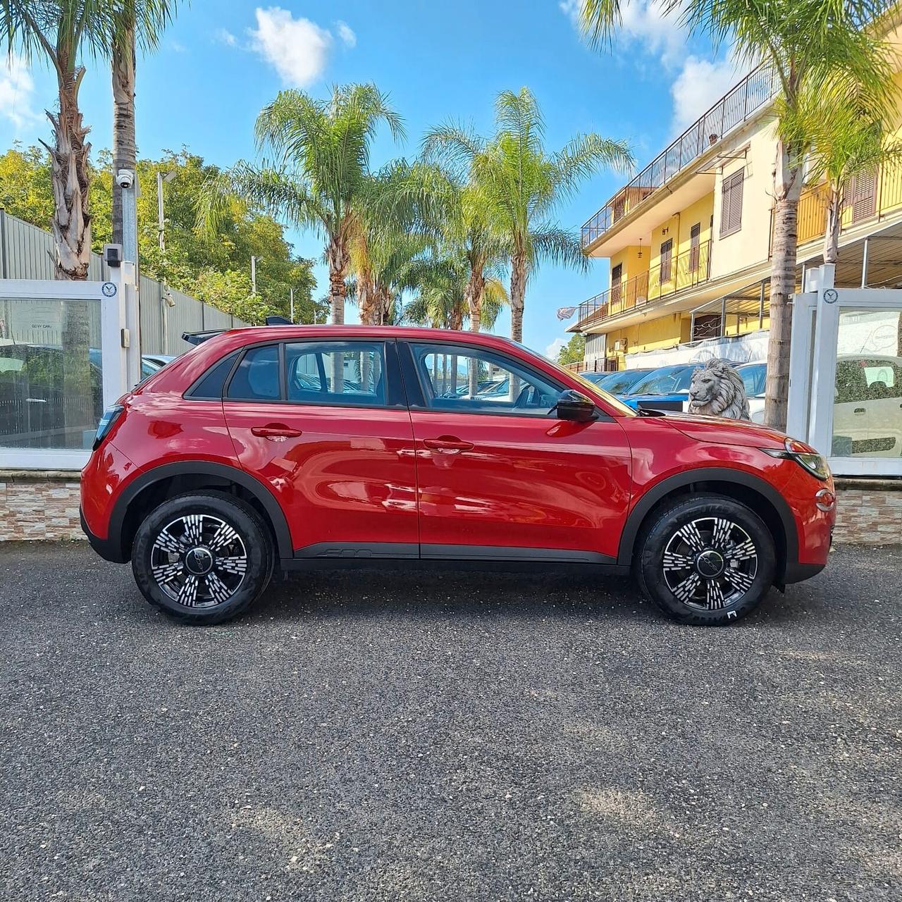 Fiat 600 Hybrid Serie Speciale Icon 110 CV DCT MHEV