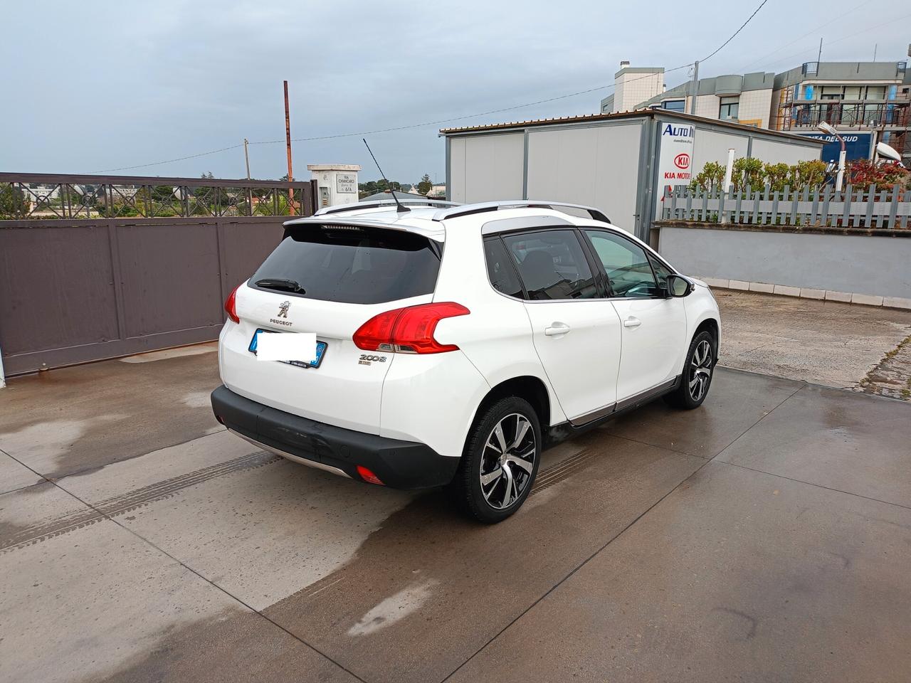 Peugeot 2008 1200 Turbo 110 S&S Allure