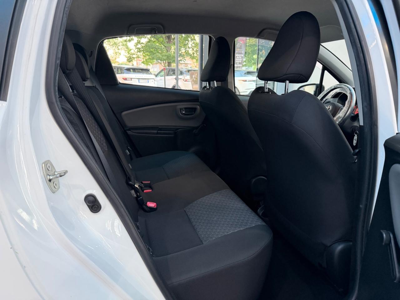 Toyota Yaris 1.0 5 porte Active