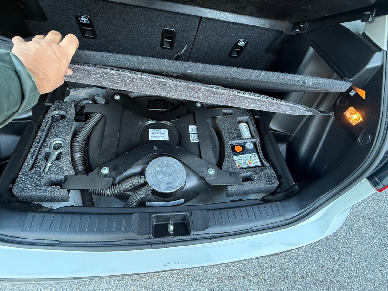 " SUPER GPL " Suzuki Vitara 1.4 Hybrid Top + Gpl