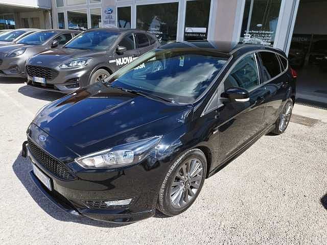 Ford Focus 1.5 EcoBlue 120 CV 5p. ST-Line