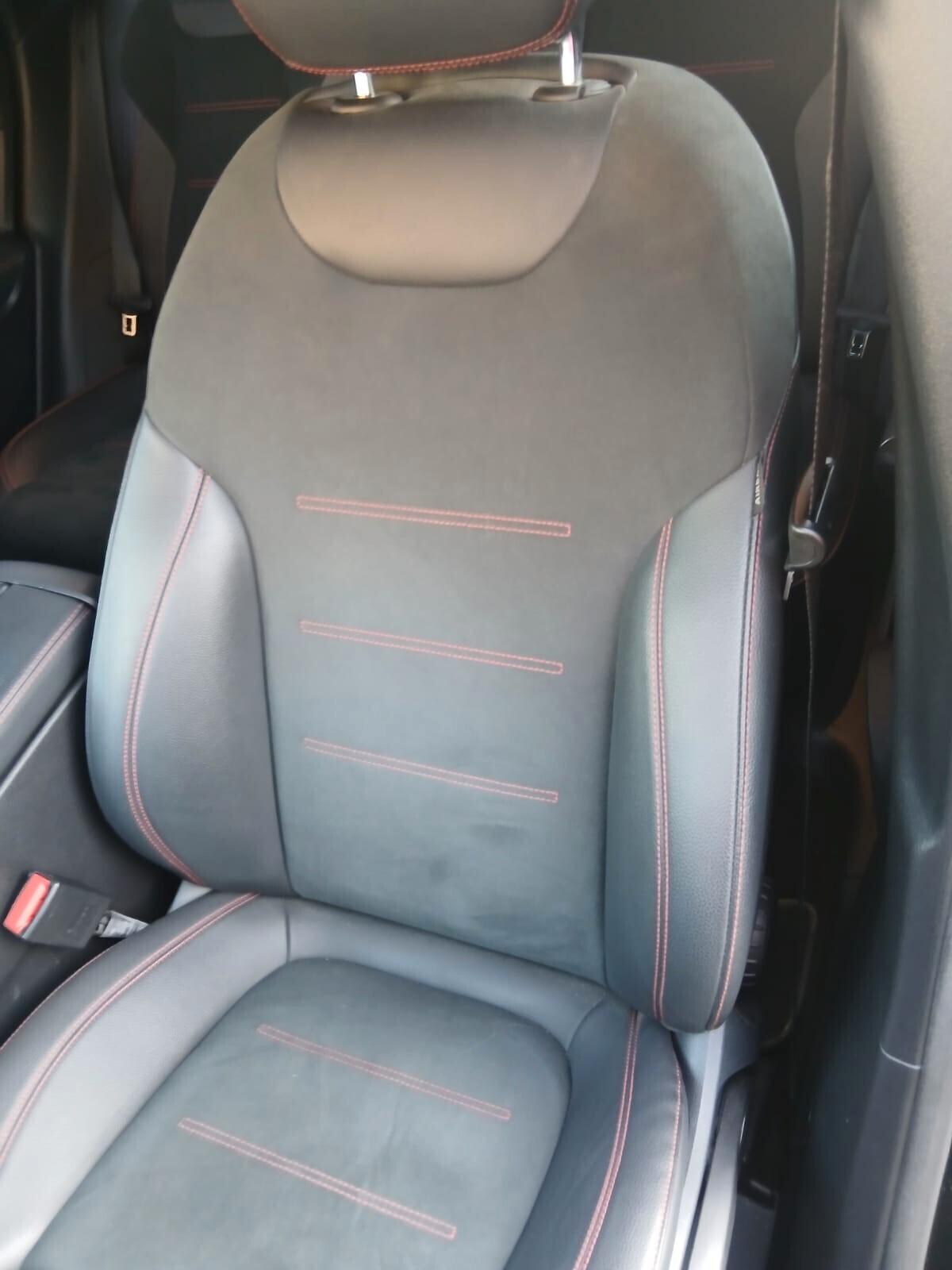 Mercedes-benz GLA 200 GLA 200 d Automatic Sport Plus POSSIBILITA' DI GARANZIA EUROPEA FINO A 60 MESI!!!
