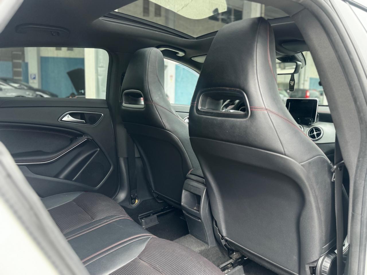 Mercedes-benz CLA 200 d 4Matic Premium AMG 2016