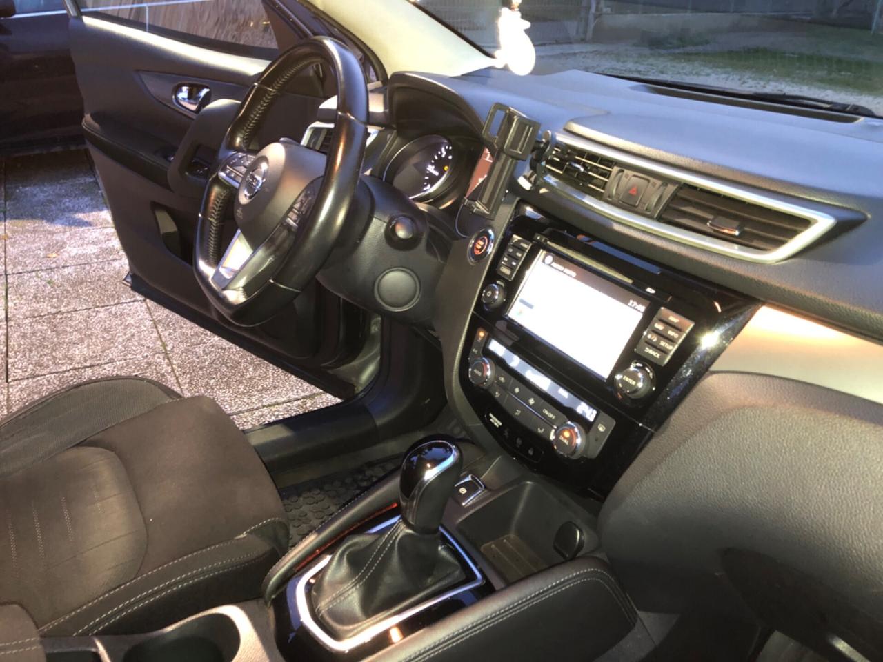 QASHQAI 1.6 DCi N-CONNECTA - TETTO PANORAMICO