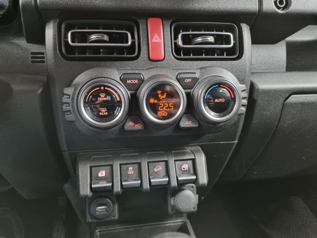 SUZUKI Jimny 1.5 5MT Top