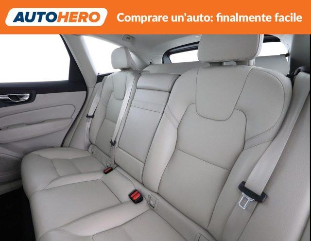 VOLVO XC60 B4 (d) Geartronic Momentum