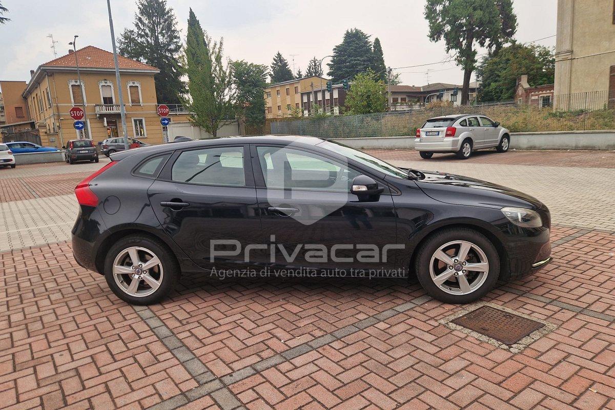 VOLVO V40 D2 1.6 Kinetic