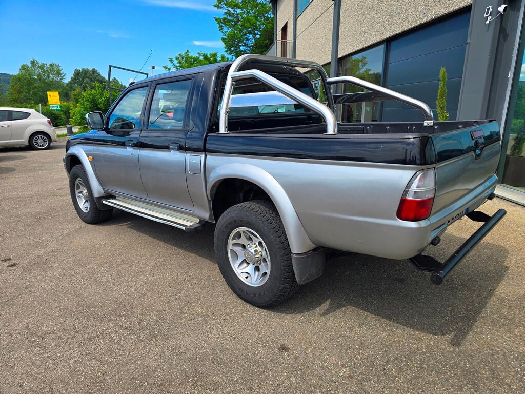 Mitsubishi L200 2.5 TDI 4WD Double Cab GLS