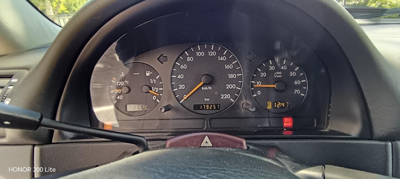 Mercedes classe Ml 320 automatico con gancio t.