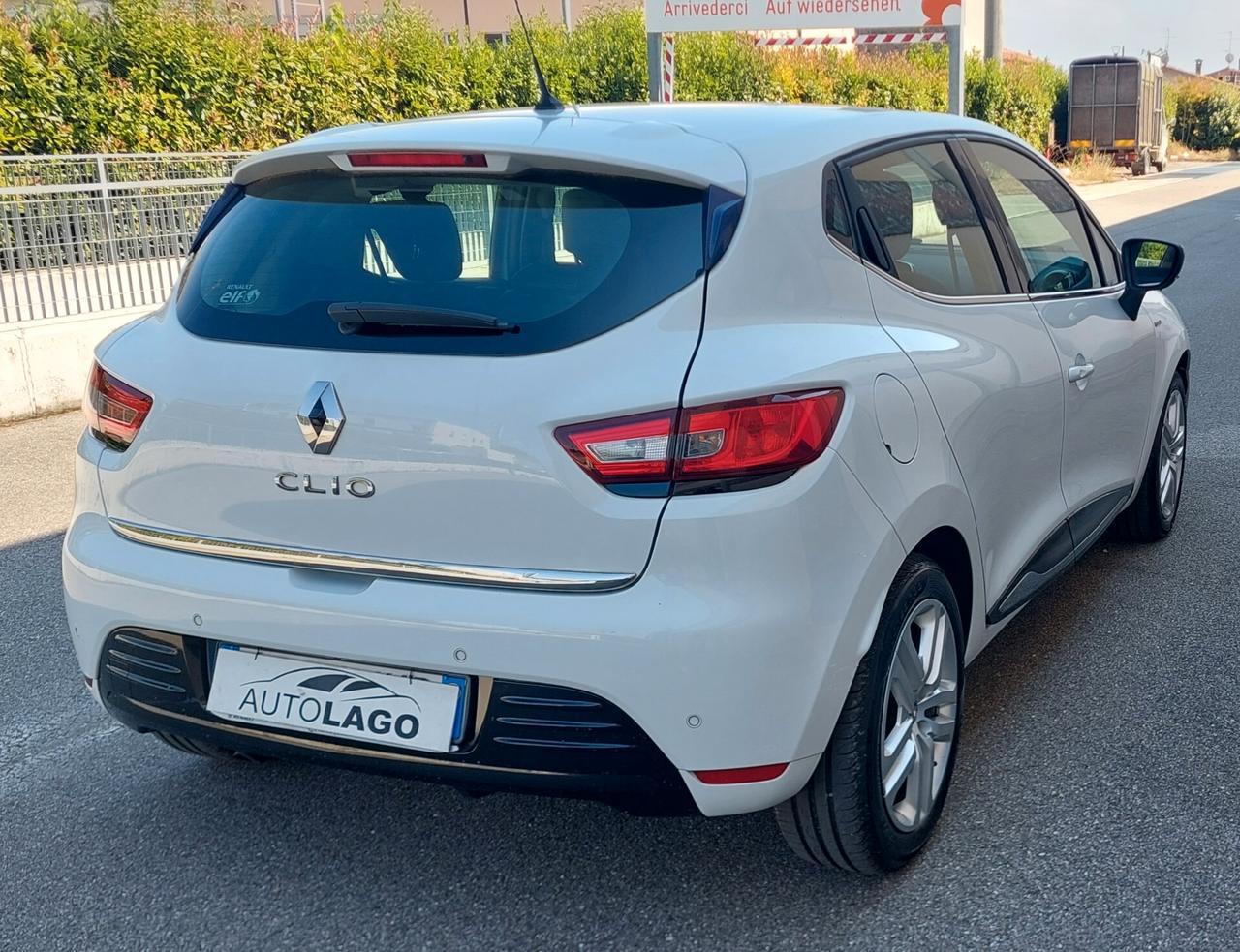 Renault Clio dCi 8V 90 CV 5 porte Duel2