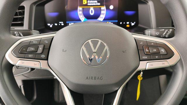 VOLKSWAGEN Polo 1.0 Young
