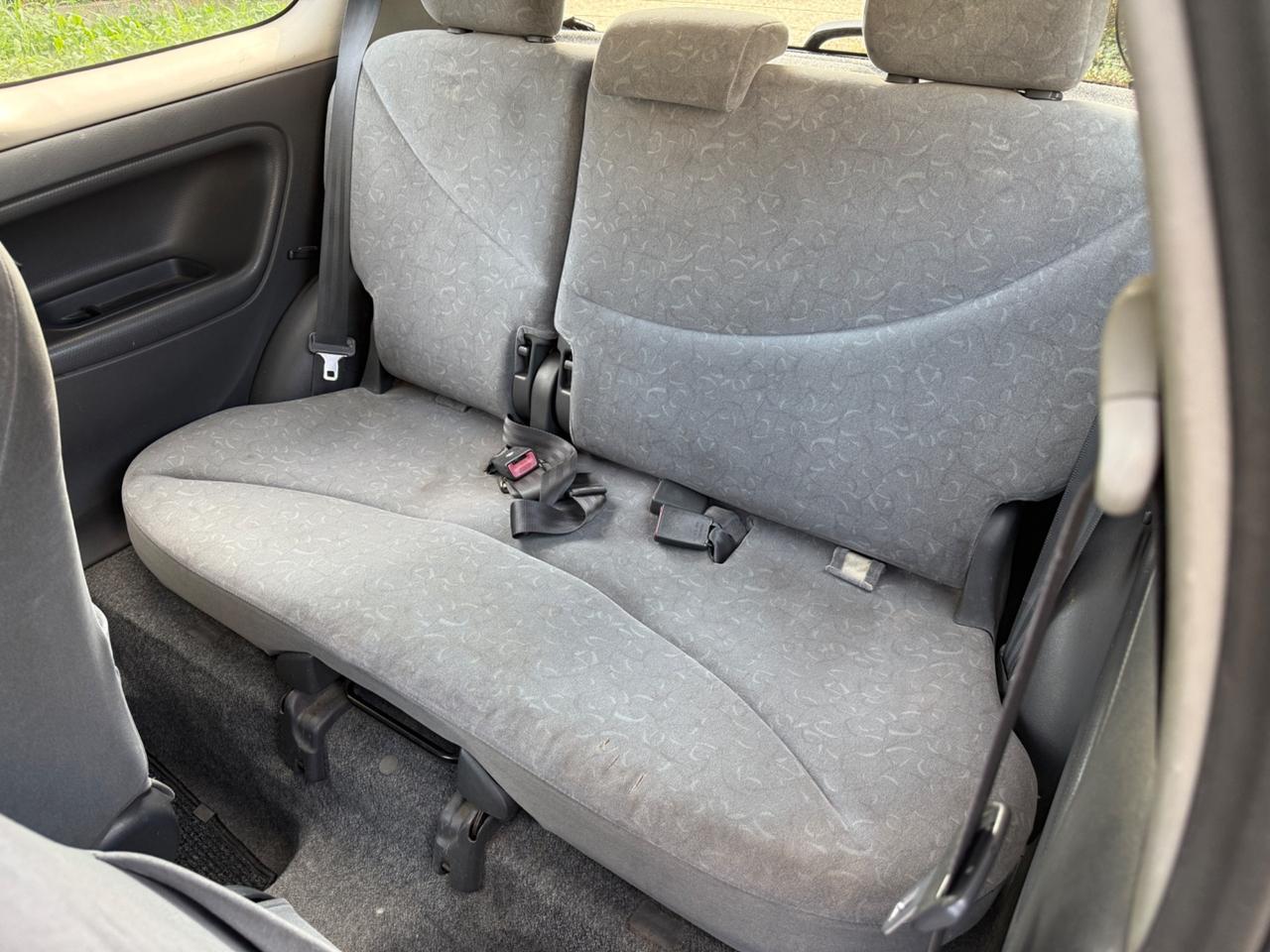 Toyota Yaris 1.0i 16V cat 3 porte